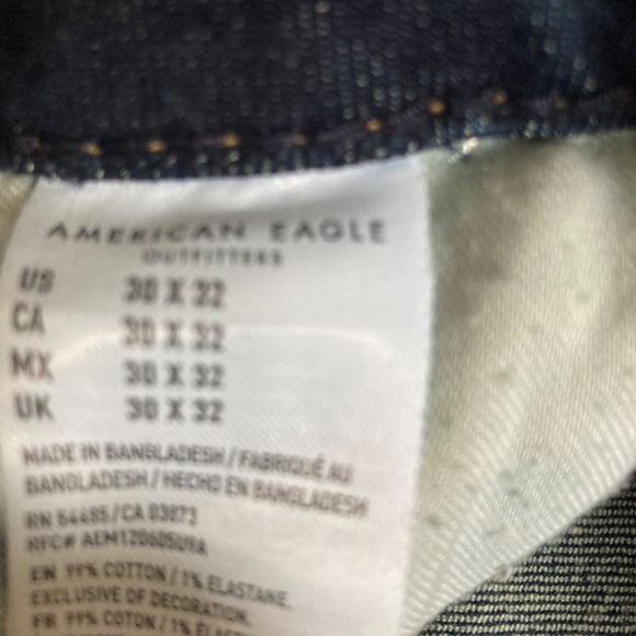 Jeans - Picture 3 of 4